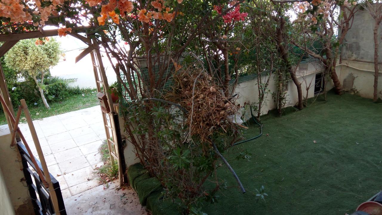 Happy House Ennasr Apartment Ариана Екстериор снимка